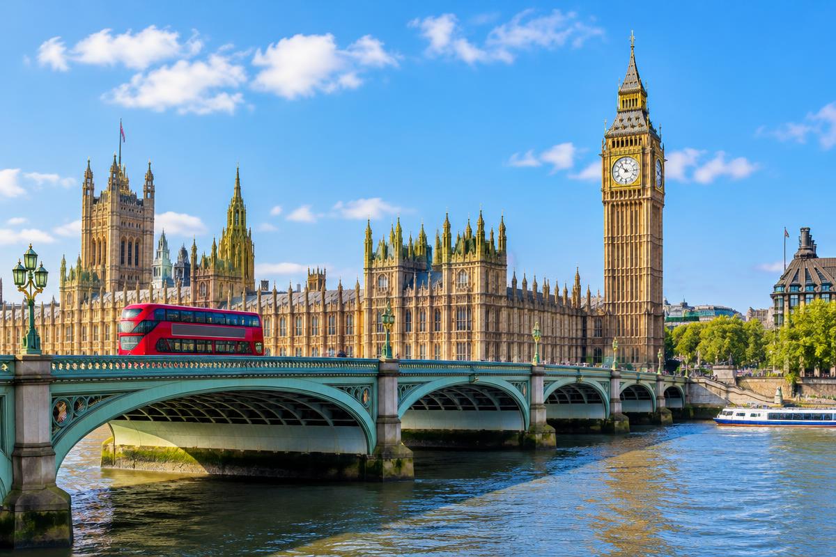 Big Ben and Westminster Bridge in London